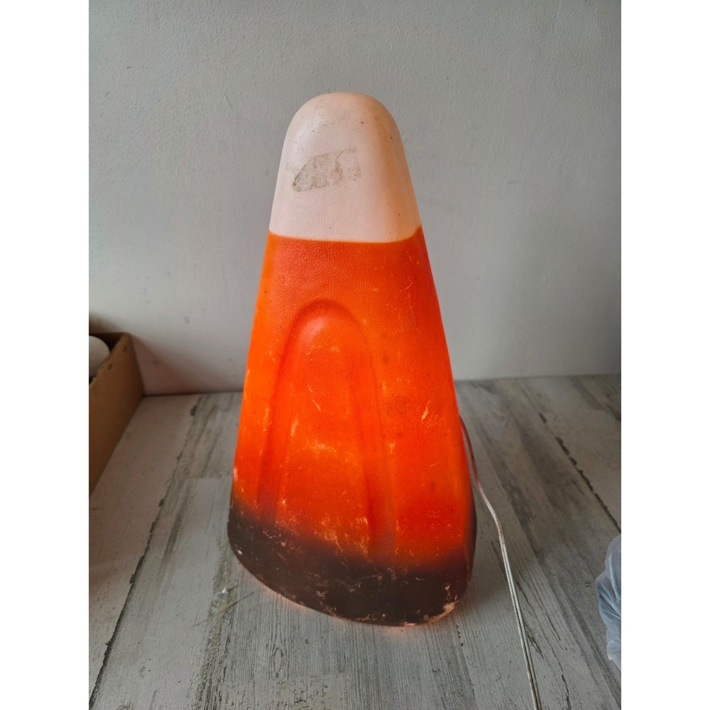 Vintage Union products candy corn Halloween blow mold fall light up lawn decor